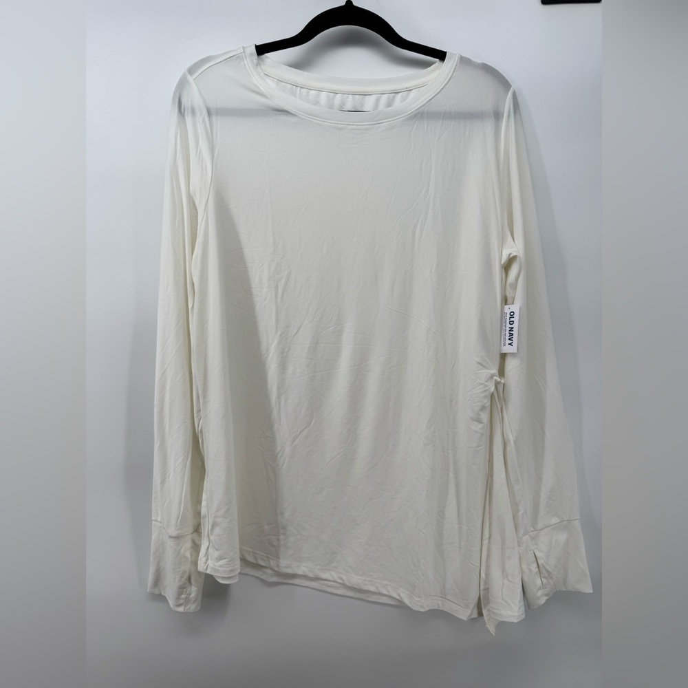 Old Navy Active Women Cloudmotion Long Sleeve Athletic Shirt Large NWT NEW